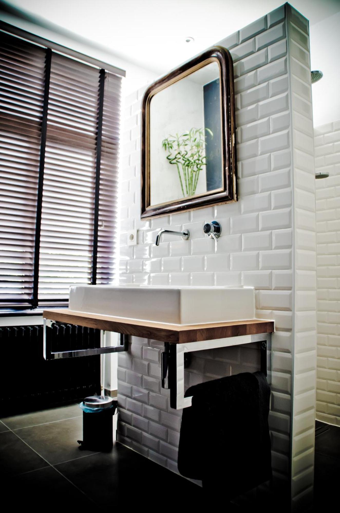 House Ninety Guesthouse Ixelles ภายนอก รูปภาพ